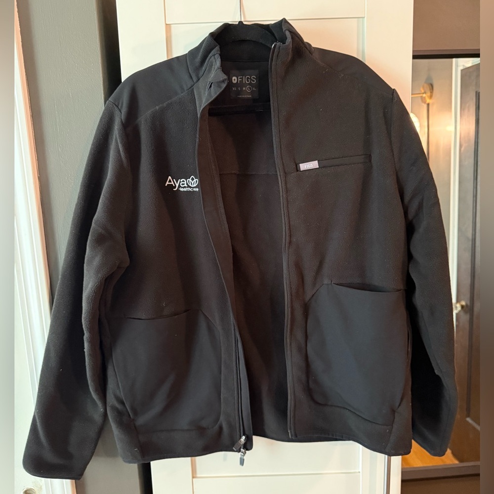 Figs Black On-Shift Fleece Jacket